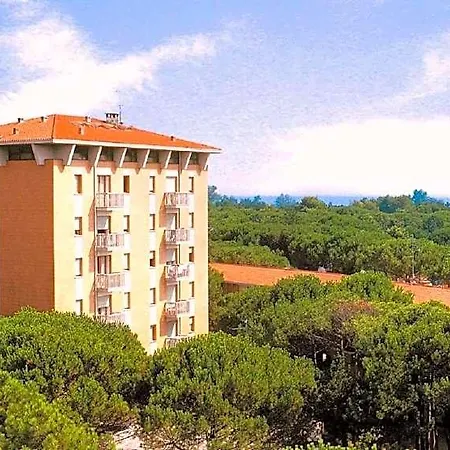 Welcoming In A Quiet And Area By Beahost 2* Bibione